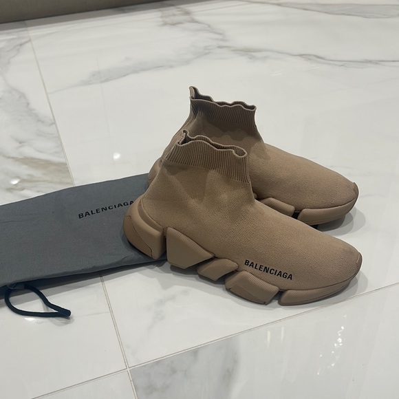 Authentic BALENCIAGA 2.0 speed light knit high top sneakers in size 36 - Picture 1 of 4